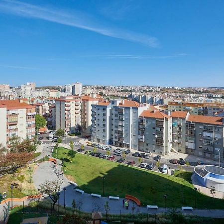 In Bed With Lisbon 8N Apartment อามาโดรา ภายนอก รูปภาพ